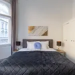 Lh Gallery * 布达佩斯