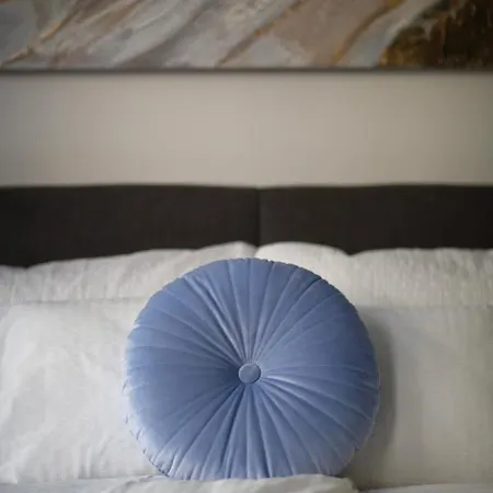 Apartamento Lh Gallery