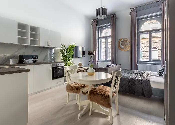 Lh Gallery Apartment *